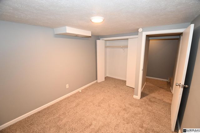 3450 Martin Avenue, Omaha, NE 68112