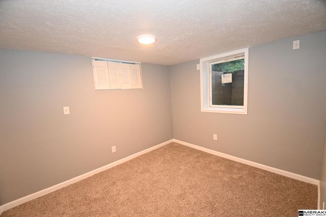 3450 Martin Avenue, Omaha, NE 68112