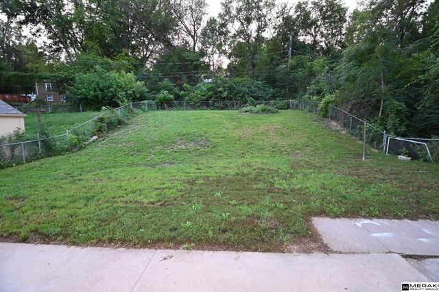 3450 Martin Avenue, Omaha, NE 68112