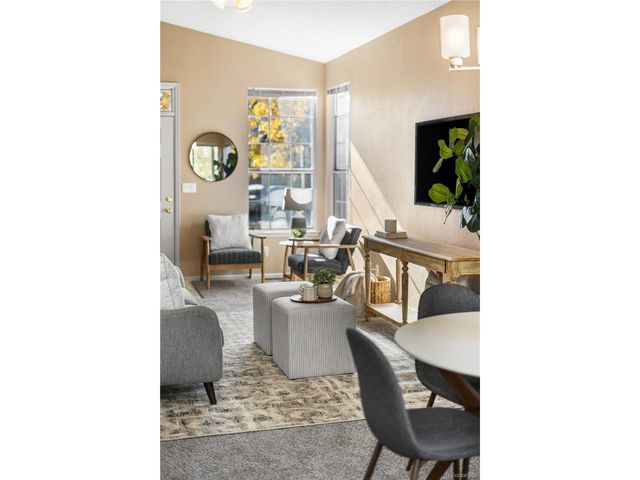 12799 E Wyoming Cir, Aurora, CO 80012