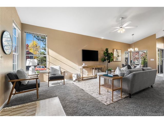 12799 E Wyoming Cir, Aurora, CO 80012