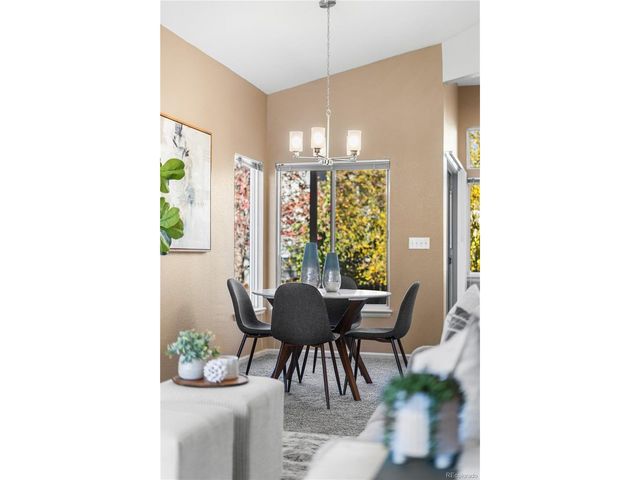 12799 E Wyoming Cir, Aurora, CO 80012