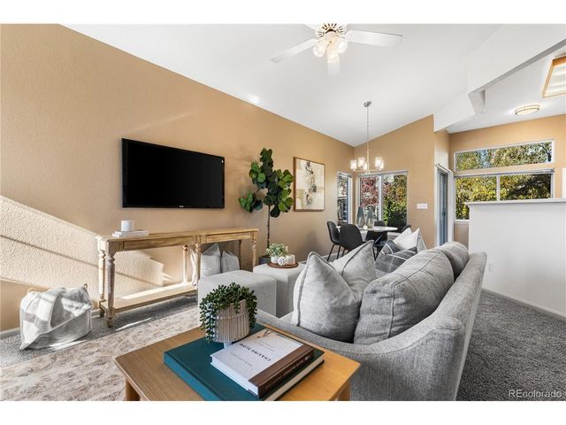 12799 E Wyoming Cir, Aurora, CO 80012