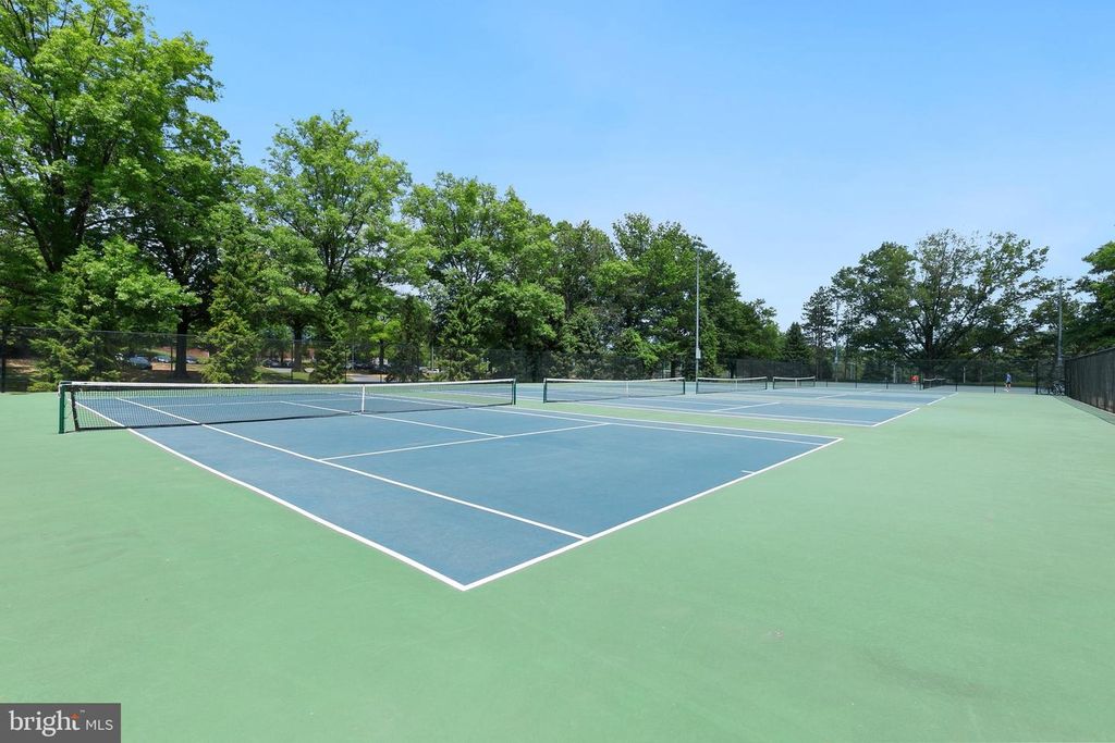 17027 MOSS SIDE LN #33, Olney, MD 20832