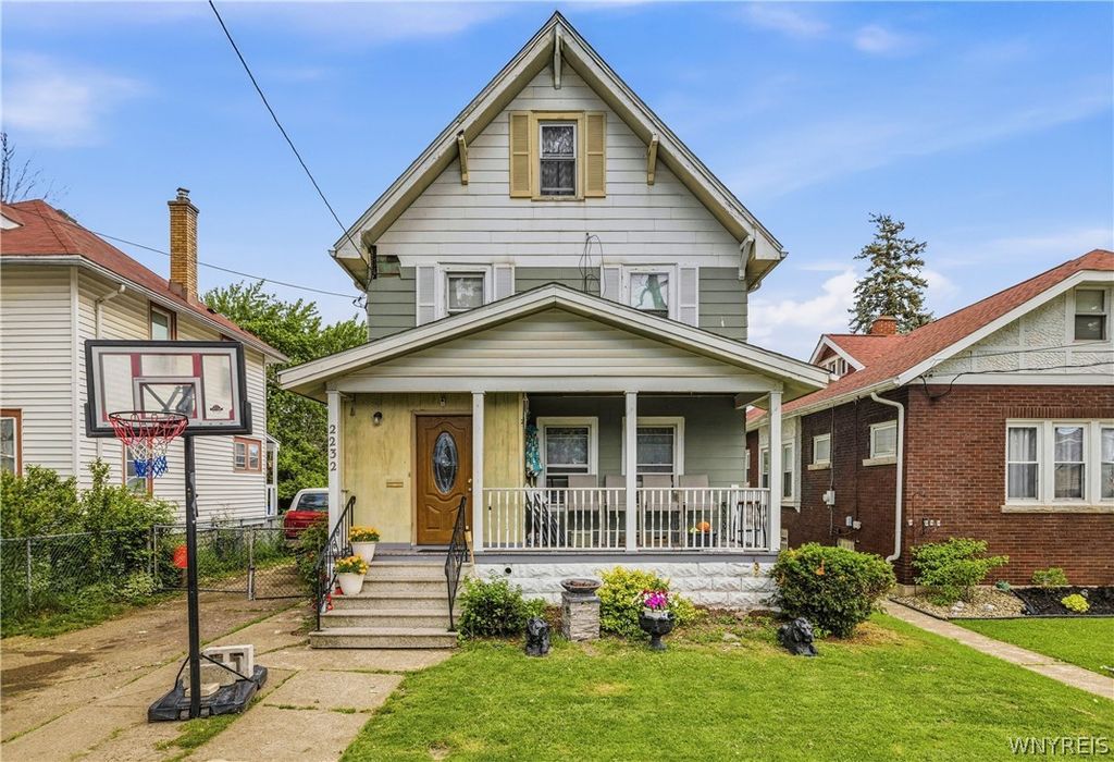 2232 Michigan Avenue, Niagara Falls, NY 14305