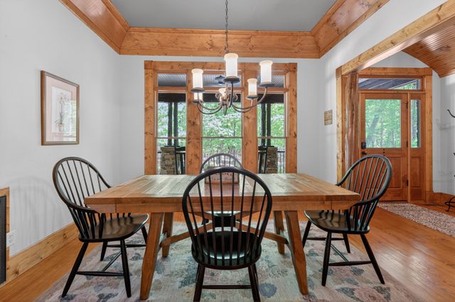 721 Azalea Ct, Monteagle, TN 37356
