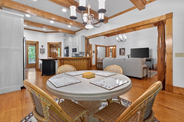 721 Azalea Ct, Monteagle, TN 37356