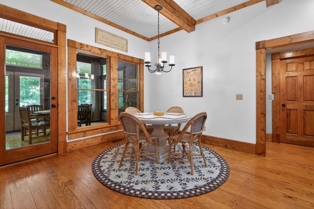721 Azalea Ct, Monteagle, TN 37356