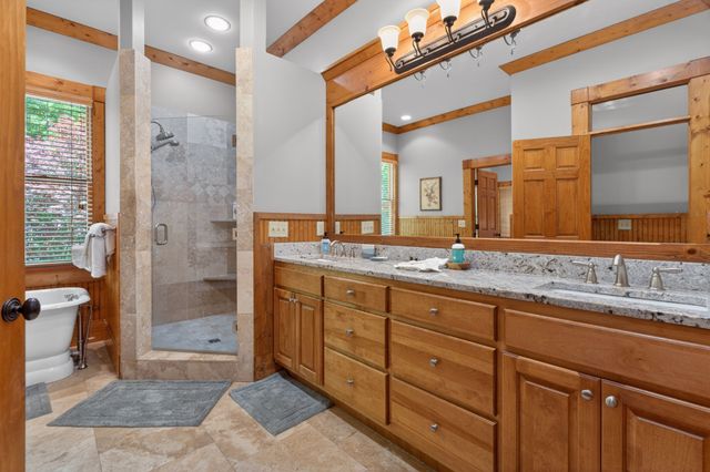 721 Azalea Ct, Monteagle, TN 37356