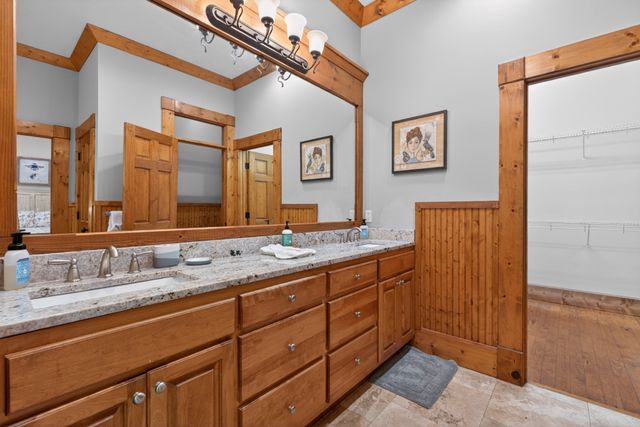 721 Azalea Ct, Monteagle, TN 37356