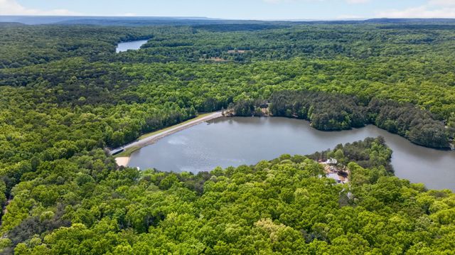 721 Azalea Ct, Monteagle, TN 37356