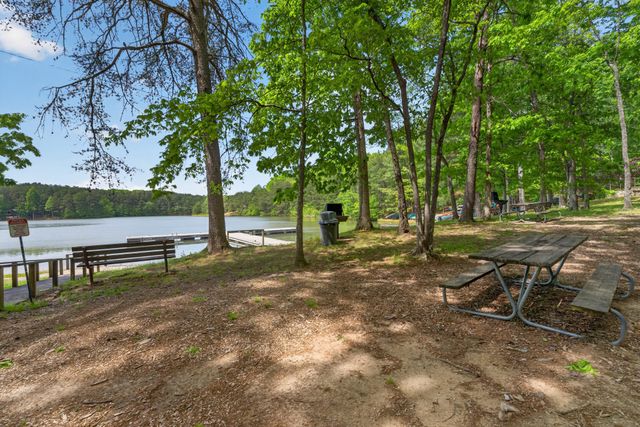 721 Azalea Ct, Monteagle, TN 37356
