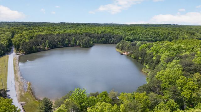 721 Azalea Ct, Monteagle, TN 37356