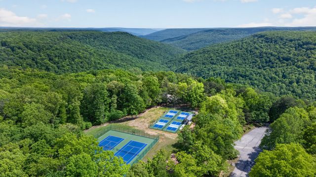 721 Azalea Ct, Monteagle, TN 37356