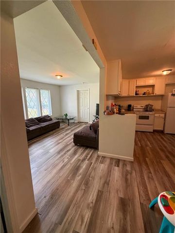 3032 Donnelly Avenue, Kansas City, MO 64129