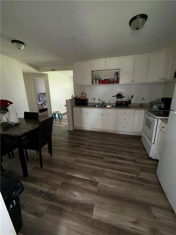 3032 Donnelly Avenue, Kansas City, MO 64129