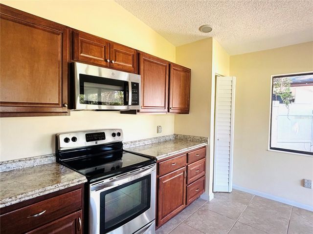 79 CLUB HOUSE DRIVE, Palm Coast, FL 32137