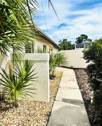 79 CLUB HOUSE DRIVE, Palm Coast, FL 32137
