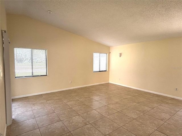 79 CLUB HOUSE DRIVE, Palm Coast, FL 32137