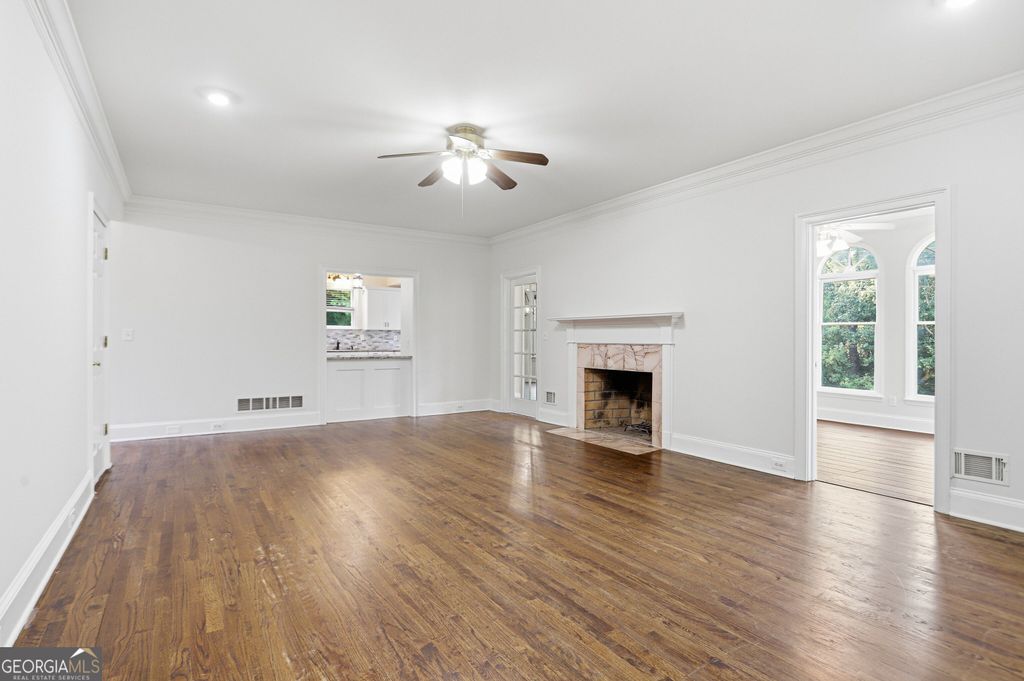 1102 Timber Glen Court SW, Lilburn, GA 30047 — photo 3