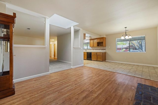 1400 Rosemead Ct, Modesto, CA 95350