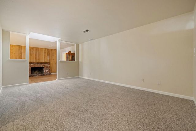 1400 Rosemead Ct, Modesto, CA 95350