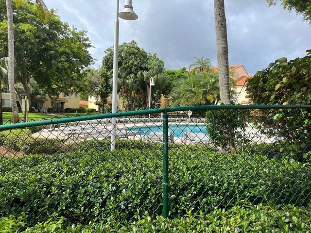 103 Yacht Club Way 101, Hypoluxo, FL 33462