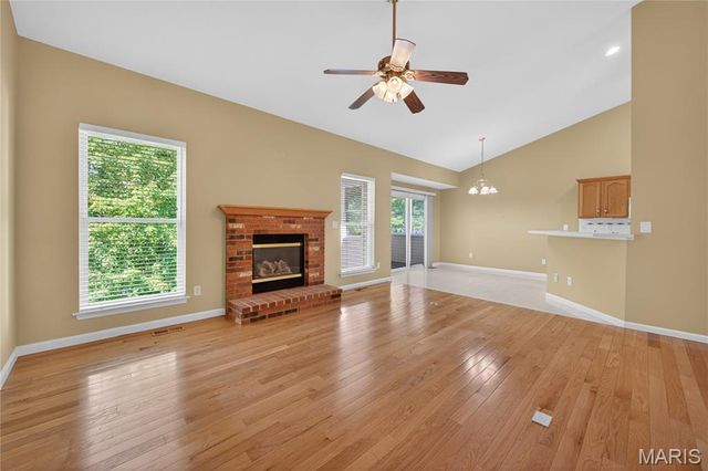 2917 Mac Arthur Drive 30, St Charles, MO 63301