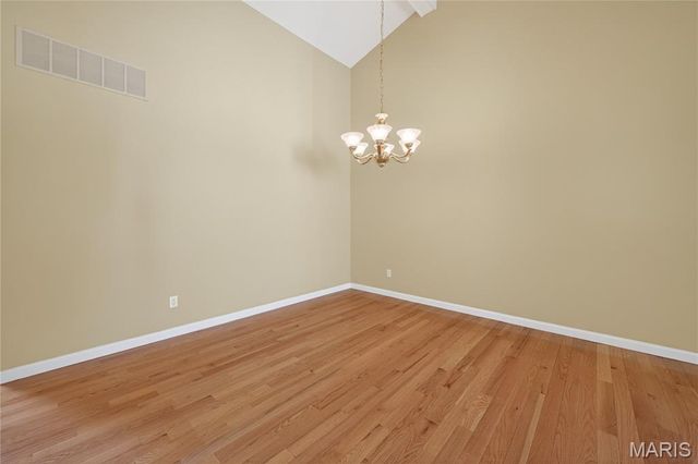 2917 Mac Arthur Drive 30, St Charles, MO 63301