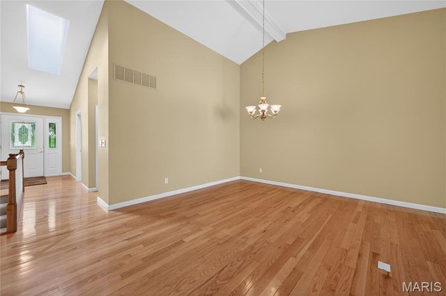 2917 Mac Arthur Drive 30, St Charles, MO 63301