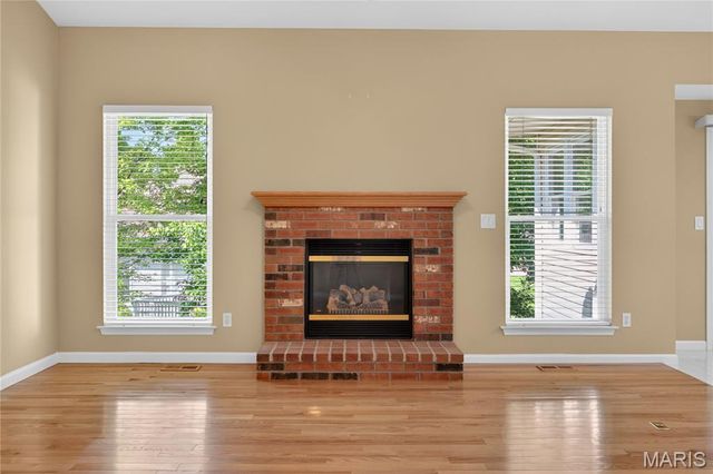 2917 Mac Arthur Drive 30, St Charles, MO 63301