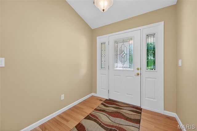 2917 Mac Arthur Drive 30, St Charles, MO 63301