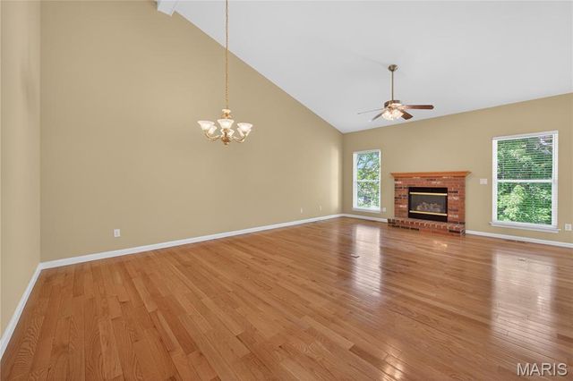 2917 Mac Arthur Drive 30, St Charles, MO 63301