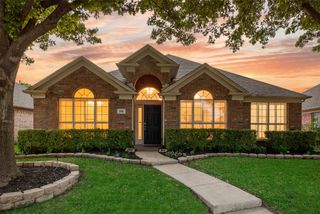 336 Touchdown Drive, Irving, TX 75063