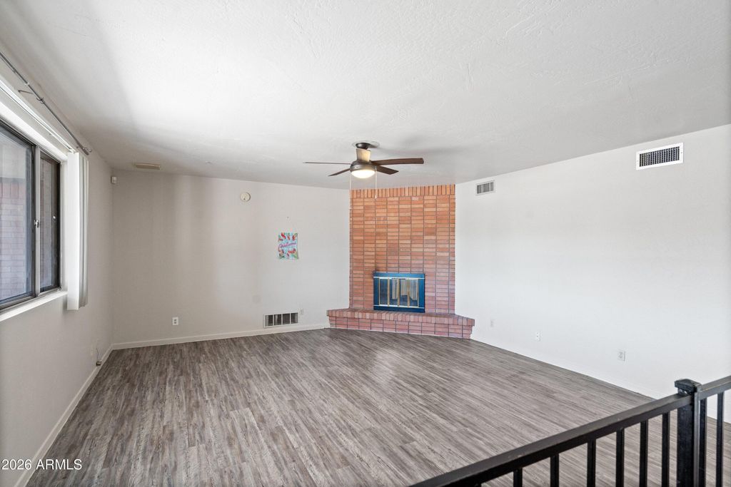 11826 N 82ND Drive, Peoria, AZ 85345 — photo 3