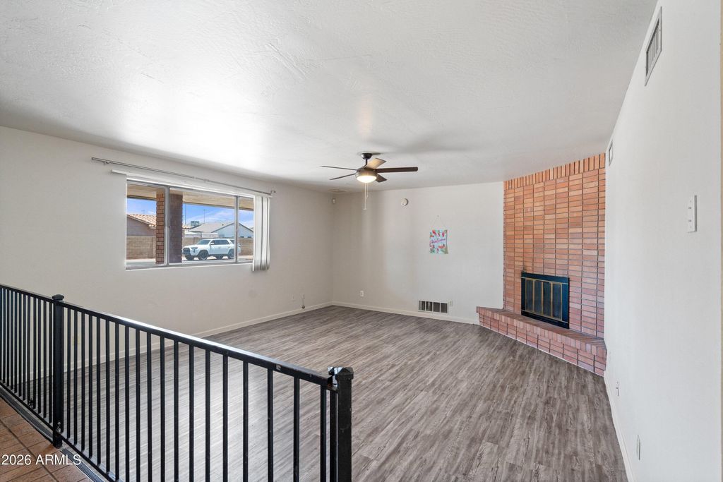 11826 N 82ND Drive, Peoria, AZ 85345 — photo 4