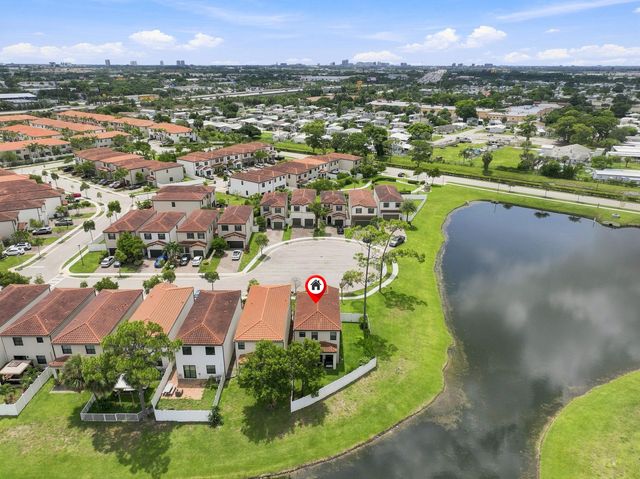 3000 KING PALM Way, Riviera Beach, FL 33410