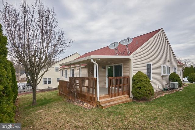 1018 BOWMAN ST, Reading, PA 19605