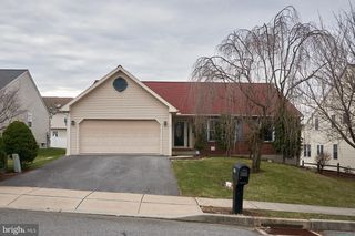 1018 BOWMAN ST, Reading, PA 19605
