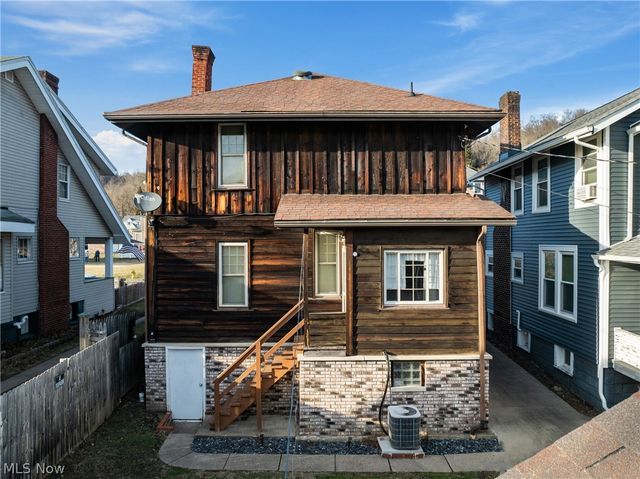 13 Prospect Street, Bridgeport, OH 43912