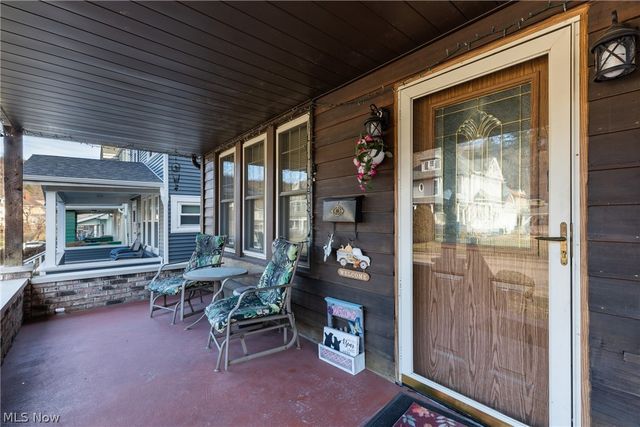 13 Prospect Street, Bridgeport, OH 43912