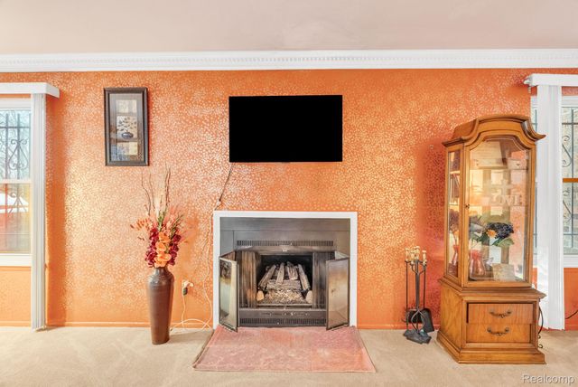 3170 Woods Circle, Detroit, MI 48207