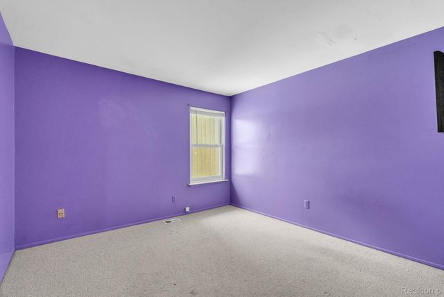 3170 Woods Circle, Detroit, MI 48207