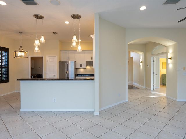 4103 61ST AVENUE E, Bradenton, FL 34203