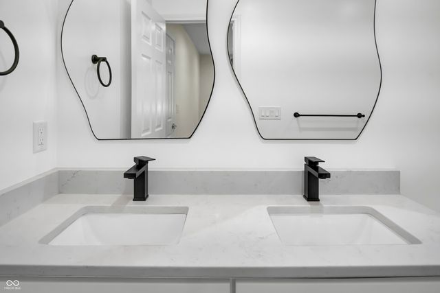 935 S County Road 185 E, North Vernon, IN 47265