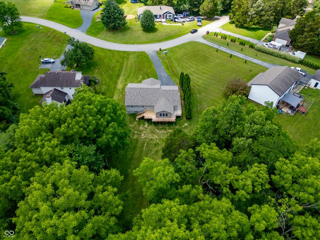 935 S County Road 185 E, North Vernon, IN 47265