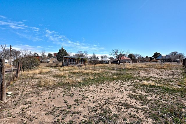 405 N Austin St, Marfa, TX 79843