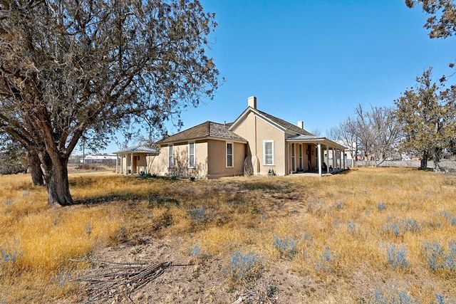 405 N Austin St, Marfa, TX 79843