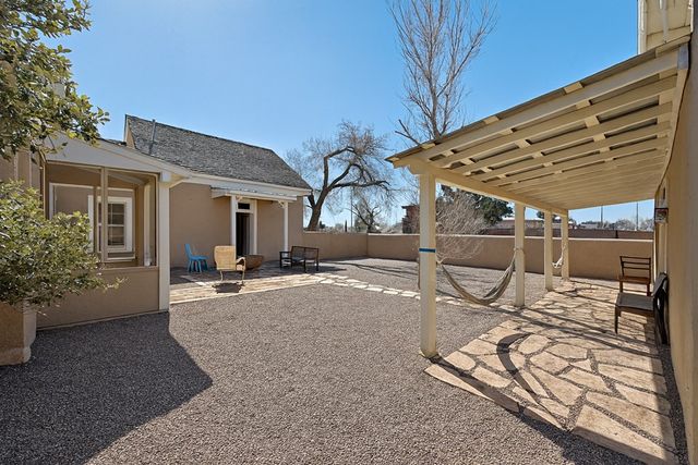 405 N Austin St, Marfa, TX 79843