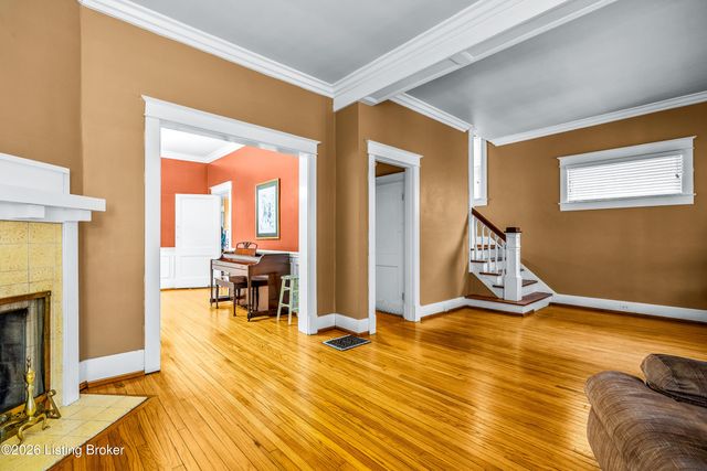 1893 Douglass Blvd, Louisville, KY 40205